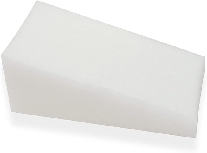 Amazon Essentials Cosmetic Foam Wedges For Makeup, 32 Count (Previously Amazon Basics)