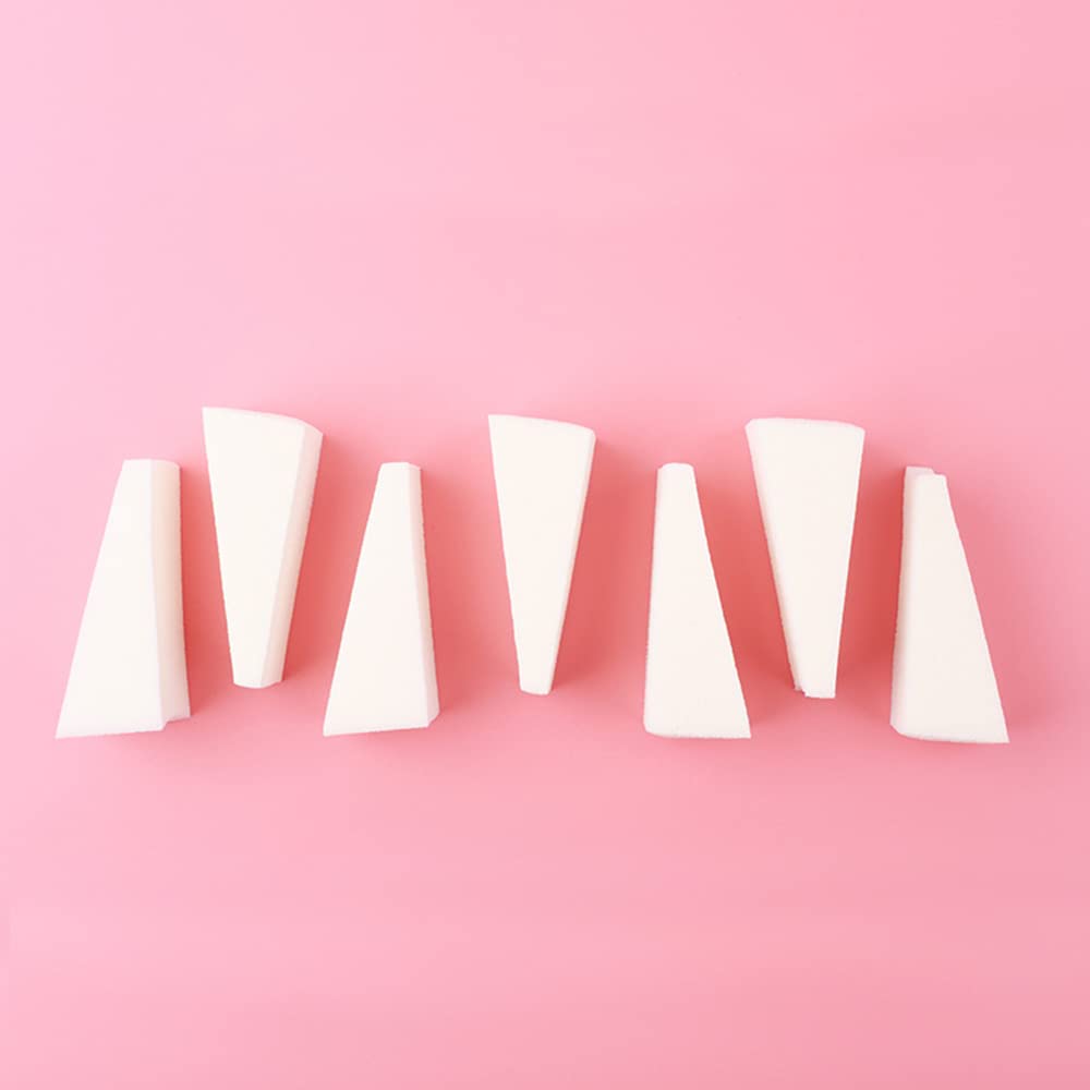 Amazon Essentials Cosmetic Foam Wedges For Makeup, 32 Count (Previously Amazon Basics)