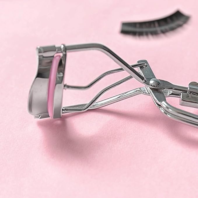Jeufond 80 pcs Eyelash Curler Refills, Eyelash Curler Pads, Silicone Rubber Universal Eye lash Curler Replacement Refills with Clear Storage Box (Pink)