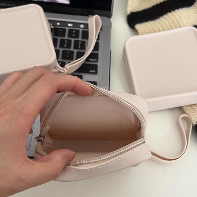 FFpaw Silicone Mini Makeup Bag Pouch for Purse, Small Cosmetic Travel Bag Zipper Pouch Waterproof Cute Coin Purse Portable Makeup Storage Bag Travel Toiletry Organizers Bag for Women Girls