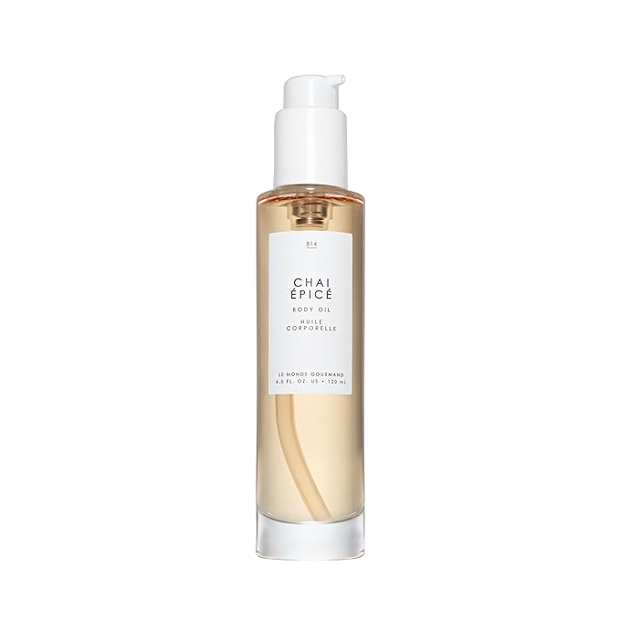 Le Monde Gourmand Chai Épicé Perfumed Body Oil for Women, Violet Fig, Muguet Musk & Blonde Woods Chai Scent, Vegan & Cruelty Free, 4 fl oz (118 ml)