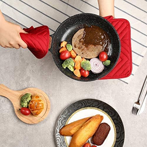 VEIKERY Oven Pot Holder with Pocket Cotton Heat Resistant Coaster Potholder Kitchen Hot Pad Oven Mitts for Cooking Square 7"x9"Set of 5 (Red)