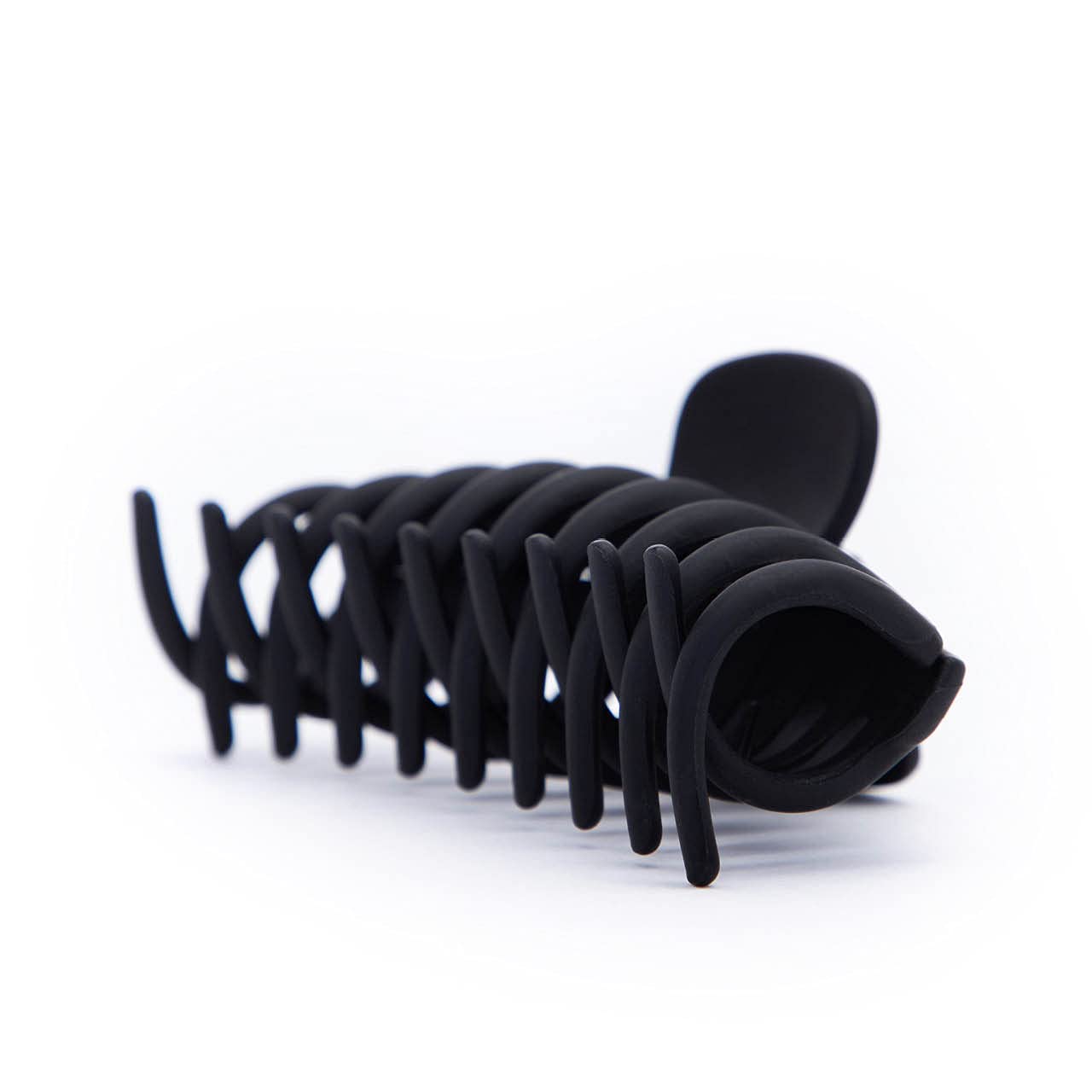 Kitsch Large Hair Clips For Women - Durable Recycled Plastic Claw Clips for Styling & Updos | Secure All-Day Hold, Comfortable Fit - Black & Tortoise, 2pcs