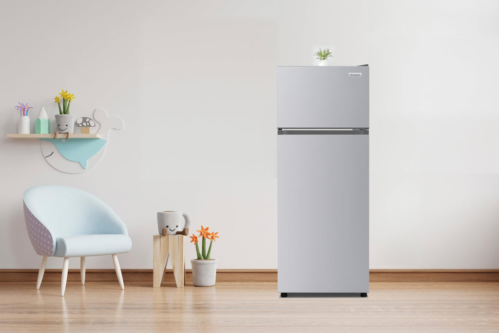 Frigidaire, 2 Door Apartment Size Refrigerator with Freezer, 7.5 cu ft, Adjustable Spill-Proof Shelves, Crisper Bins, Platinum Silver, Garage Ready