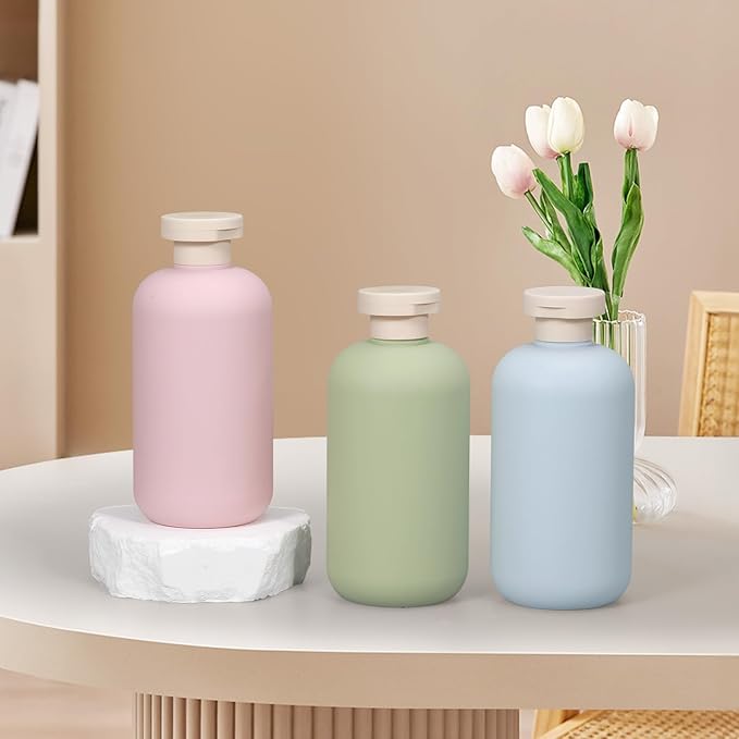 UMETASS Travel Shampoo Bottle, Empty Plastic Squeeze Bottles 10oz with Flip Cap, Lotion Container for Tavel Size Shampoo and Conditioner