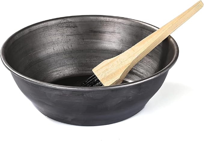 VISMAY'S Pure Iron Henna Bowl with Wooden Brush Mehandi Katora Heena Kadhai Kadai Karahi Durable Loha Katori (7.5 inch (Design 1))
