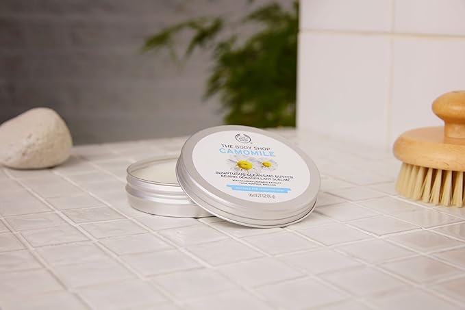 The Body Shop Chamomile Sumptuous Makeup Cleansing Butter | Removes Waterproof Makeup with Shea Butter | Safe for Sensitive Skin, 90 ml / 2.6 oz