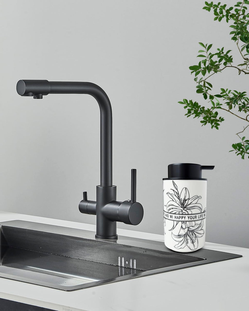 Ceramic White Liquid Soap Dispenser for Bathroom & Kitchen,Lily Pattern Hand Sanitizer Bottle,Chic Home Deco (Liquid)
