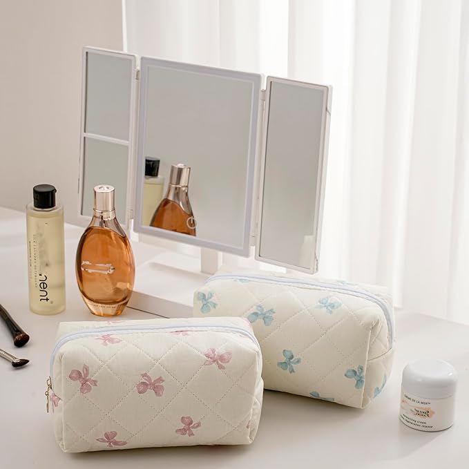 HHQQWZ Makeup Bag Travel Cosmetic Bag for Women Girls, Zipper Make Up Pouch, Floral Flowers Toiletry Organizer Makeup, Portable Storage Cosmetic Travel Cloth Bag (Pink+Pink Bow Tie)