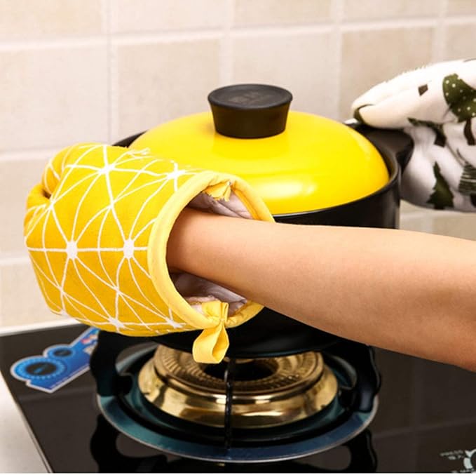 Win Change Oven Mitts and Potholders BBQ Gloves-Oven Mitts and Pot Holders with Recycled Infill Silicone Non-Slip Cooking Gloves for Cooking Baking Grilling (4-Piece Set,Yellow)
