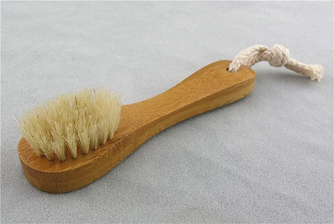 HiKin 2 Pack 5.7" Bamboo Handle Dry Facial Cleansing Brush with Natural Boar Bristles, Face Brush Cleanser Skin Care Exfoliating Brush Scrubber.