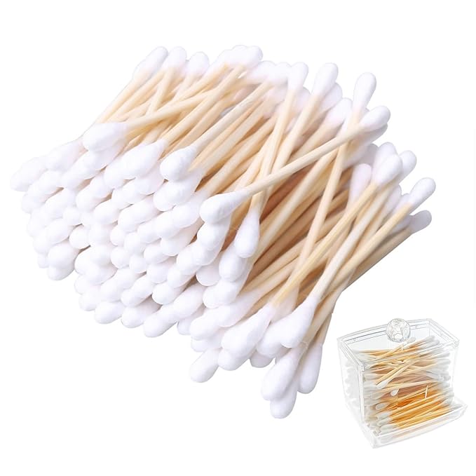 RIKWOG Cotton Swabs, 900 Count Bamboo Sticks Cotton Swabs with a Clear Dispenser Holder Cotton Buds with Wooden Handles For Ears Makeup or Nails Personal Care