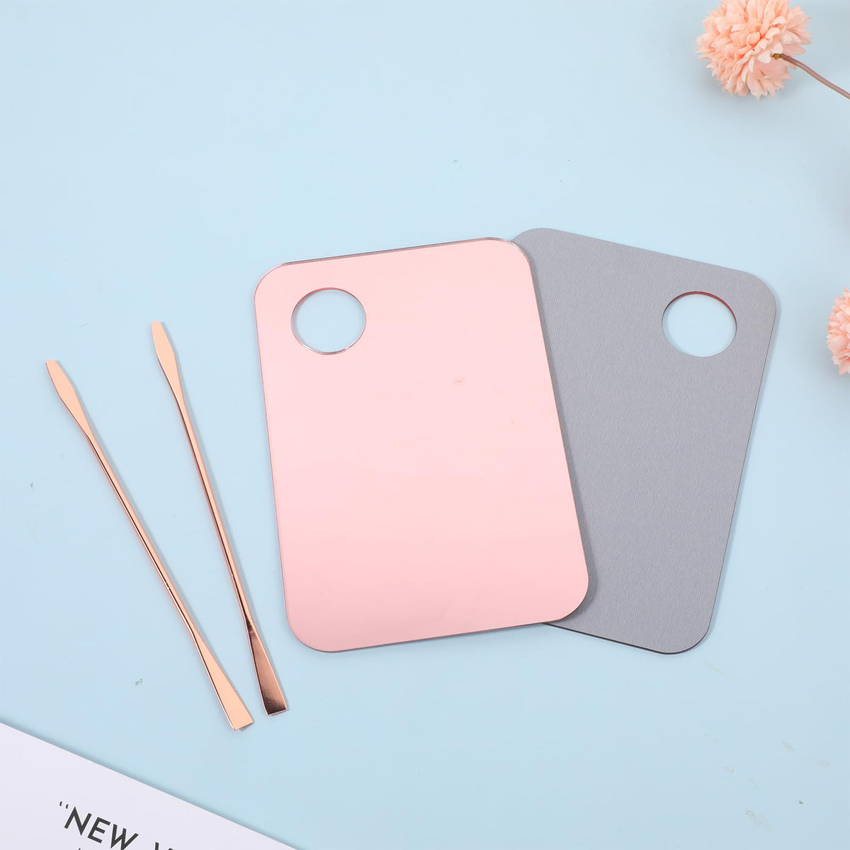 2 Pcs Acrylic Makeup Mixing Tray, Foundation Palette, Makeup Palette with Makeup Spatula, Makeup Mixing Palette, Acrylic Cosmetic Palette for Eye Shadow Lipsticks Nail Art Beauty Salon (Pink)