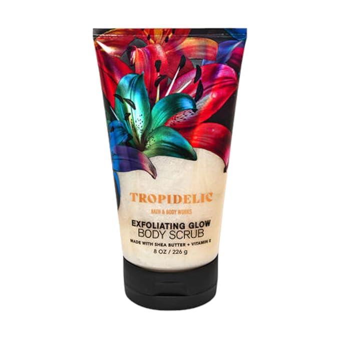 Bath & Body Works Bath and Body Works Creamy Body Scrub 8 Ounce (Luminous)
