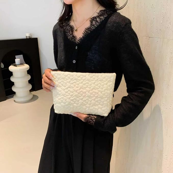 HFLZBRO Puffy Quilted Makeup Bag, Cosmetic Bag, Travel Toiletry Organizer Pouch, Clutch for Wom (White Flower)