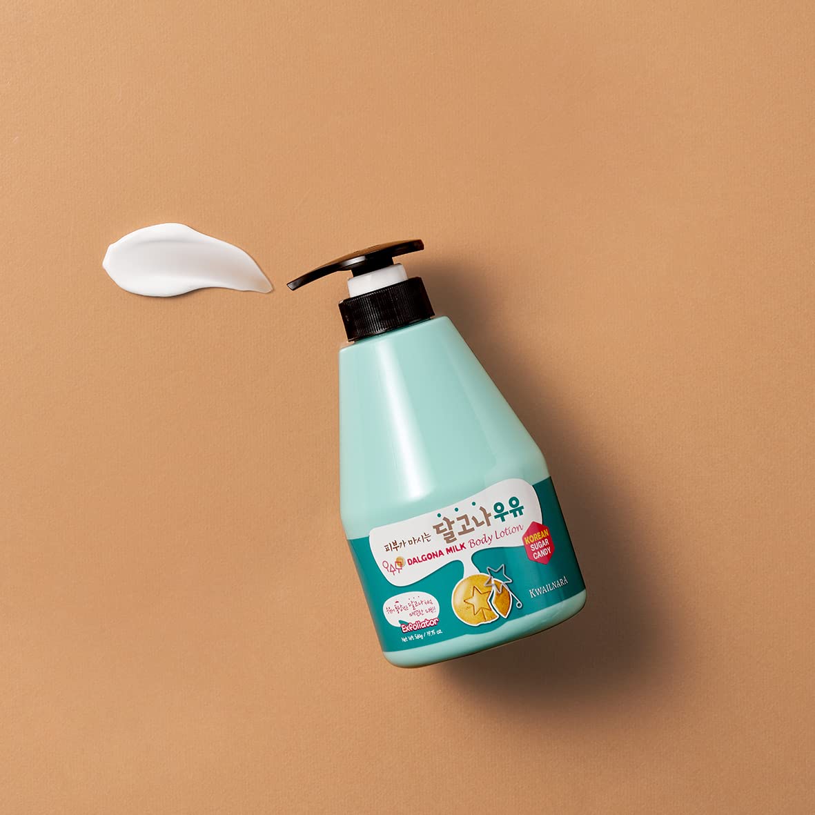 WELCOS KWAILNARA Dalgona Sugar Cookie Milk Body Lotion (19.75 Fl Oz) – Korean Body Lotion for Refreshed & Hydrated Skin | Milk Protein & Black Sugar for Smooth Texture | Paraben-Free & Non-Greasy