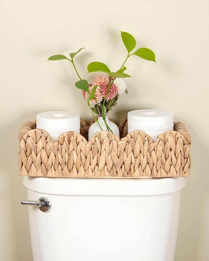 Wicker Bathroom Basket Tray Organizer w/Scalloped for Toilet Paper, Small Rattan Decorative Basket for Bathroom Decor, Farmhouse Home Decor, Living Room and More, Natural Water Hyacinth