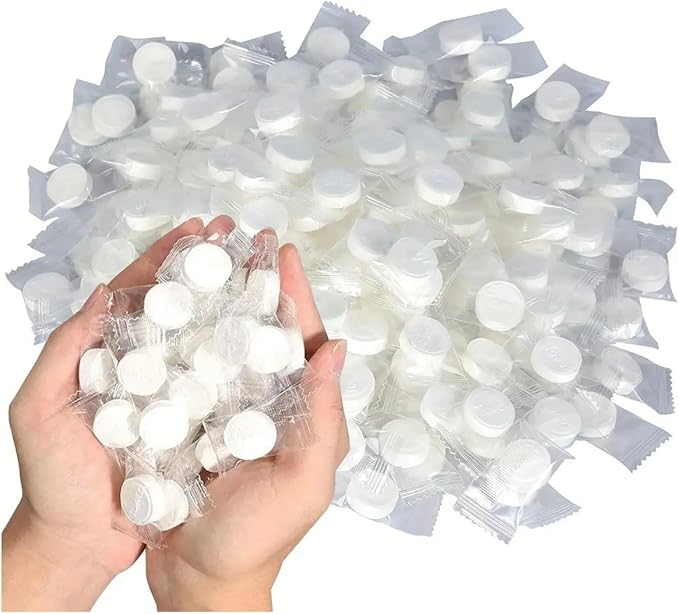 Puppyparagraph Compressed Towel Tablets, portable disposable compressed Face Towels,Mini Compressed Towel Highly Absorbent Compression Face Towels for Travel, Hiking, Camping (50PCS)