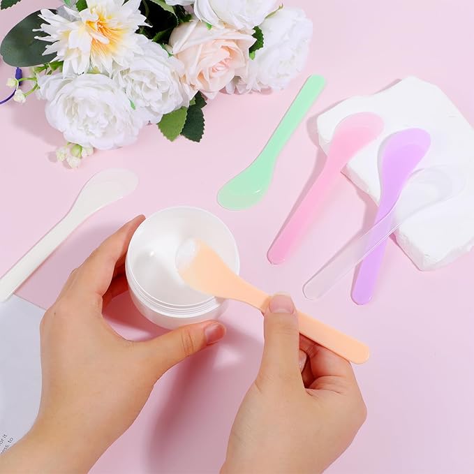 Exircy 6 PCS Plastic Cosmetic Spatula, Candy Color Makeup Scoops Spatulas Stick Applicator Reusable Cosmetic Mask Mixing Spoon Spa Makeup Tools for Lotions Moisturizers DIY Cream Mixing