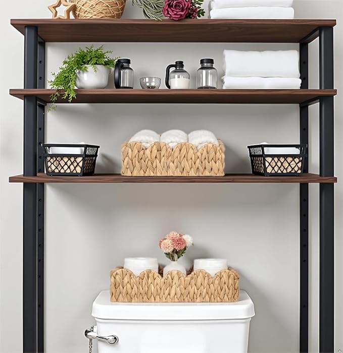 Wicker Bathroom Basket Tray Organizer w/Scalloped for Toilet Paper, Small Rattan Decorative Basket for Bathroom Decor, Farmhouse Home Decor, Living Room and More, Natural Water Hyacinth