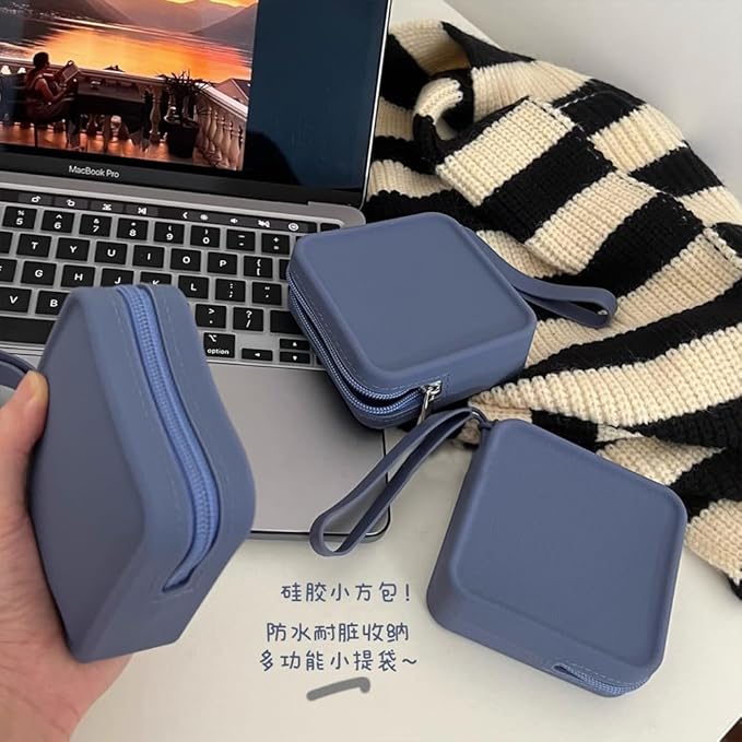 FFpaw Silicone Mini Makeup Bag Pouch for Purse, Small Cosmetic Travel Bag Zipper Pouch Waterproof Cute Coin Purse Portable Makeup Storage Bag Travel Toiletry Organizers Bag for Women Girls