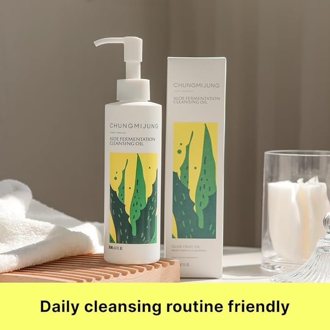 ChungMiJung Aloe Fermentation Cleansing Oil, Hydrating and Gentle Cleanser, Makeup Blackhead Remover, Olea Europaea (Olive) Fruit Oil, All Skin Types, Korean Skin Care 6.7 fl.oz. / 200ml