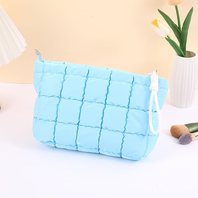 Beayuva Puffer Quilted Makeup Bag Travel Cosmetic Bag Portable Puffy Checkered Toiletry Pouch Skincare Organizer Purse Pencil Case (Light Blue)