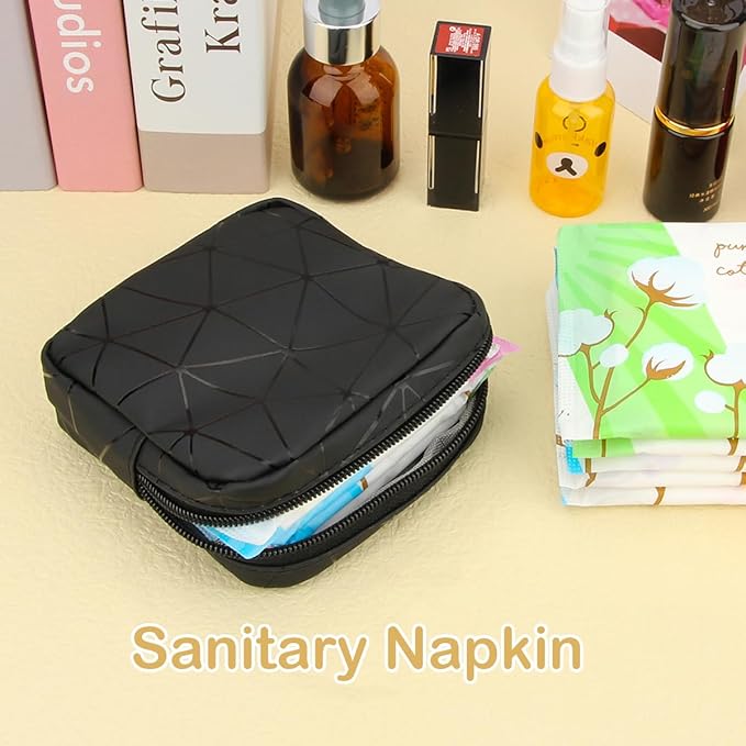Desing Wish Sanitary Napkin Storage Bag, Menstrual Cup Pouch Nursing Pad Holder Tampon Bags Feminine Product Pouches Portable Period Kit Bag for Girls Women Ladies (Beige)
