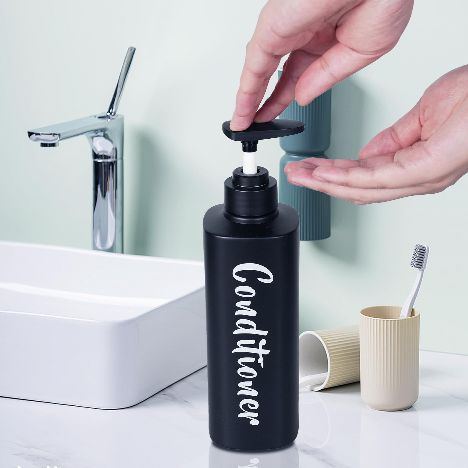 AUMIO 16.9oz Bathroom Soap Dispenser Set, Refillable Shampoo and Conditioner Bottles, Empty Bottles with Pump for Shampoo, Conditioner, or Body Wash, Matte Black Shower Dispensers, Set of 3