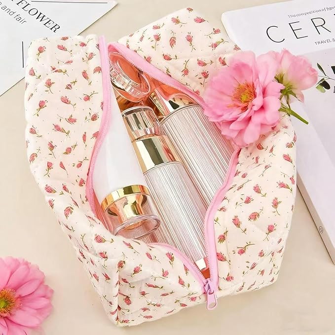 MZLUWM Floral Makeup Bag,Floral Quilted Makeup Pouch,Large Cosmetic Bag,Fashionable Travel Makeup Pouch, Cute Pink Makeup Bag,Puffy Coquette Make up Bag, Attractive Quilted Make up Bag