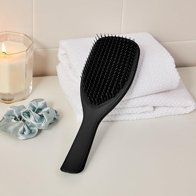 Tangle Teezer Large Ultimate Detangler Brush, Straight to Wavy Hair, Black