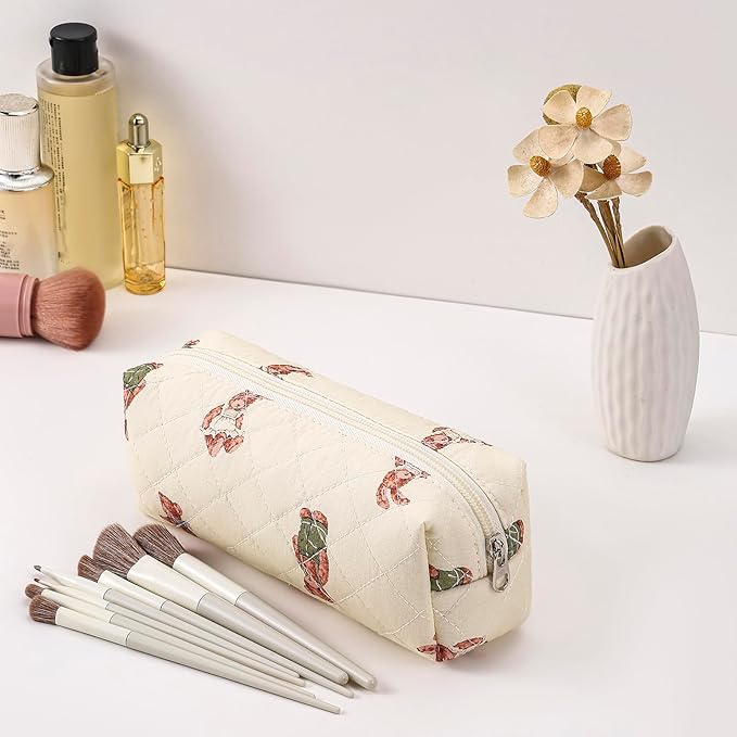 HHQQWZ Cute Floral Cotton Makeup Brush Cosmetic Bag for Women, Travel Quilted Zipper Make Up Bag, Flowers Toiletry Organizer Case Kawaii Makeup Cosmetic Travel Cloth Pouch (Rabbit Bear)