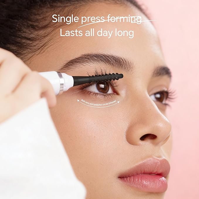 3 Interchangeable Brush Heads Rechargeable Heated Eyelash Curler 24-Hour Lasting curl 5-Second Rapid Heating 3 Temperature Settings Safety Anti-Scald Design (White)