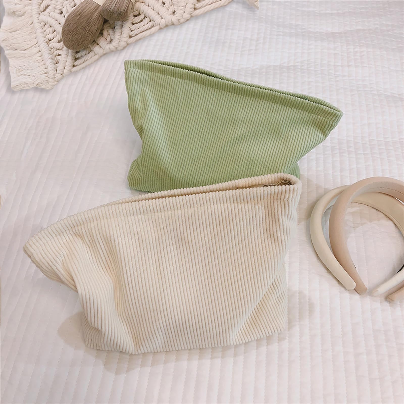 HAPPYHEIDI Large Makeup Bag Travel Cosmetic Pouch, Vanilla Green