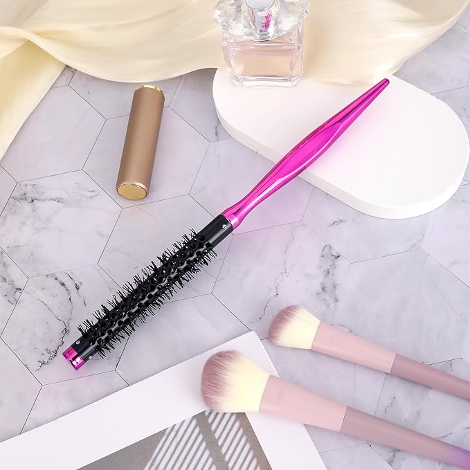 Small 1 Inch Mini Quiff Roller Brush for Blow Drying, Portable Curling Brush With Smooth Handle and Nylon Bristles for Styling Short Hair