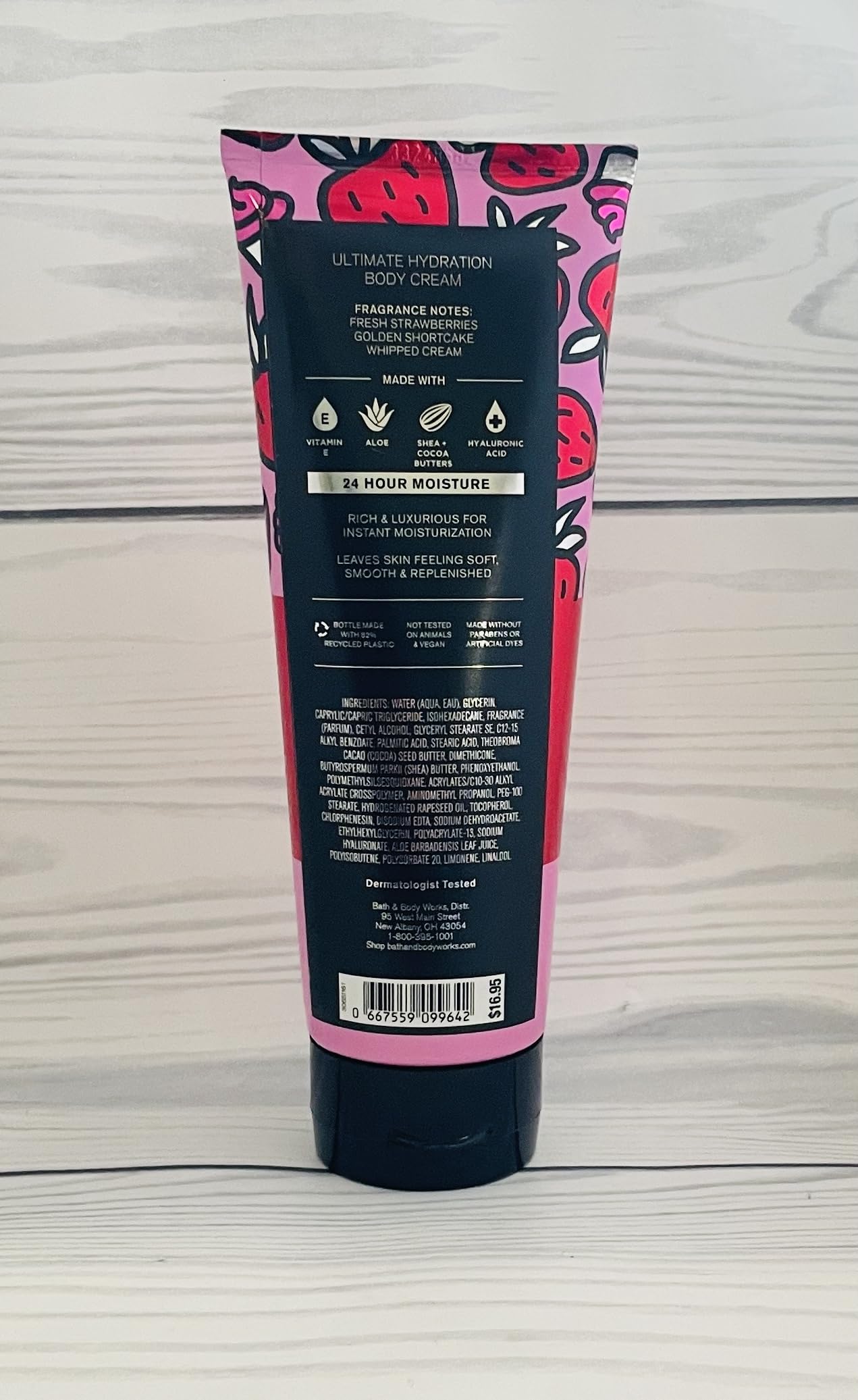Bath and Body Works Strawberry Pound Cake 2 Pack Ultra Shea Body Cream 8 Oz. (Strawberry Pound Cake)