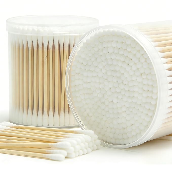 RIKWOG Cotton Swabs, 1000 Count Bamboo Sticks Cotton Swabs with Storage Box Cotton Buds with Wooden Handles For Ears Makeup or Nails Personal Care