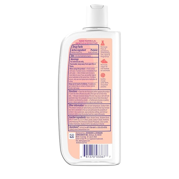 Clean & Clear Essentials Oil-Free Acne Toner, 2% Salicylic Acid Acne Treatment, Gentle Facial Toner for Pimples Cleanses Pores to Clear & Remove Blackheads, Fragrance Free, 8 fl. oz (Pack of 2)