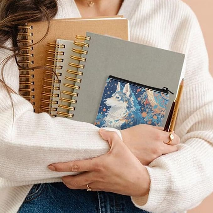 Artsy Wolf Print Period Bags Convenient Sanitary Napkin Storage Bag for Women Portable Tampon Holder for Purse Gym Daily Carry