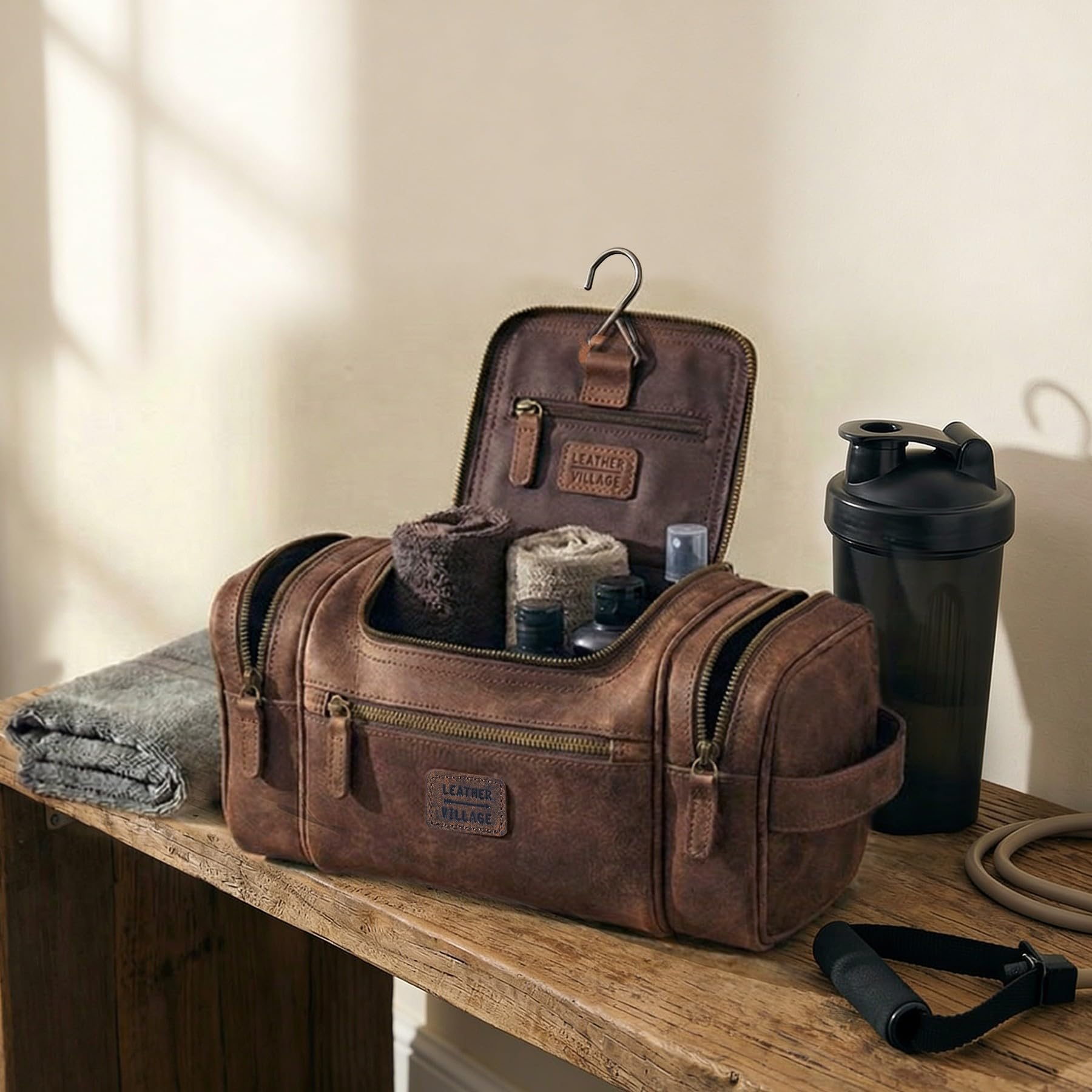 LEATHER VILLAGE Large Leather Toiletry Bag for Men, Hanging Travel Dopp Kit