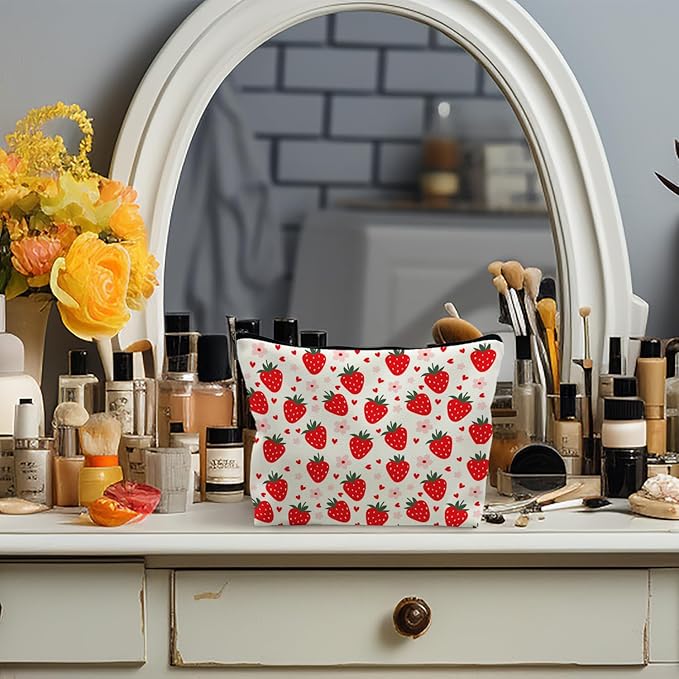 Supwhd Red Strawberry Makeup Bag, Cute Strawberry Stuff, Small Makeup Bag for Purse (PU)