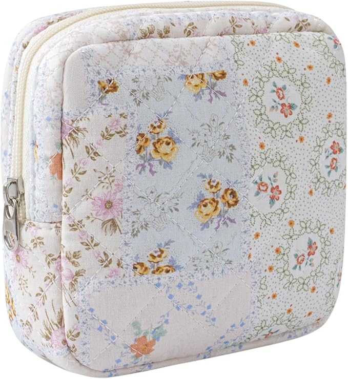 RSRSLEII Small Quilted Cosmetic Pouch for Purse, Mini Cotton Makeup Bag with Compartments, Cute Zipper Lipstick Holder for Women (14Mixed Flowers)