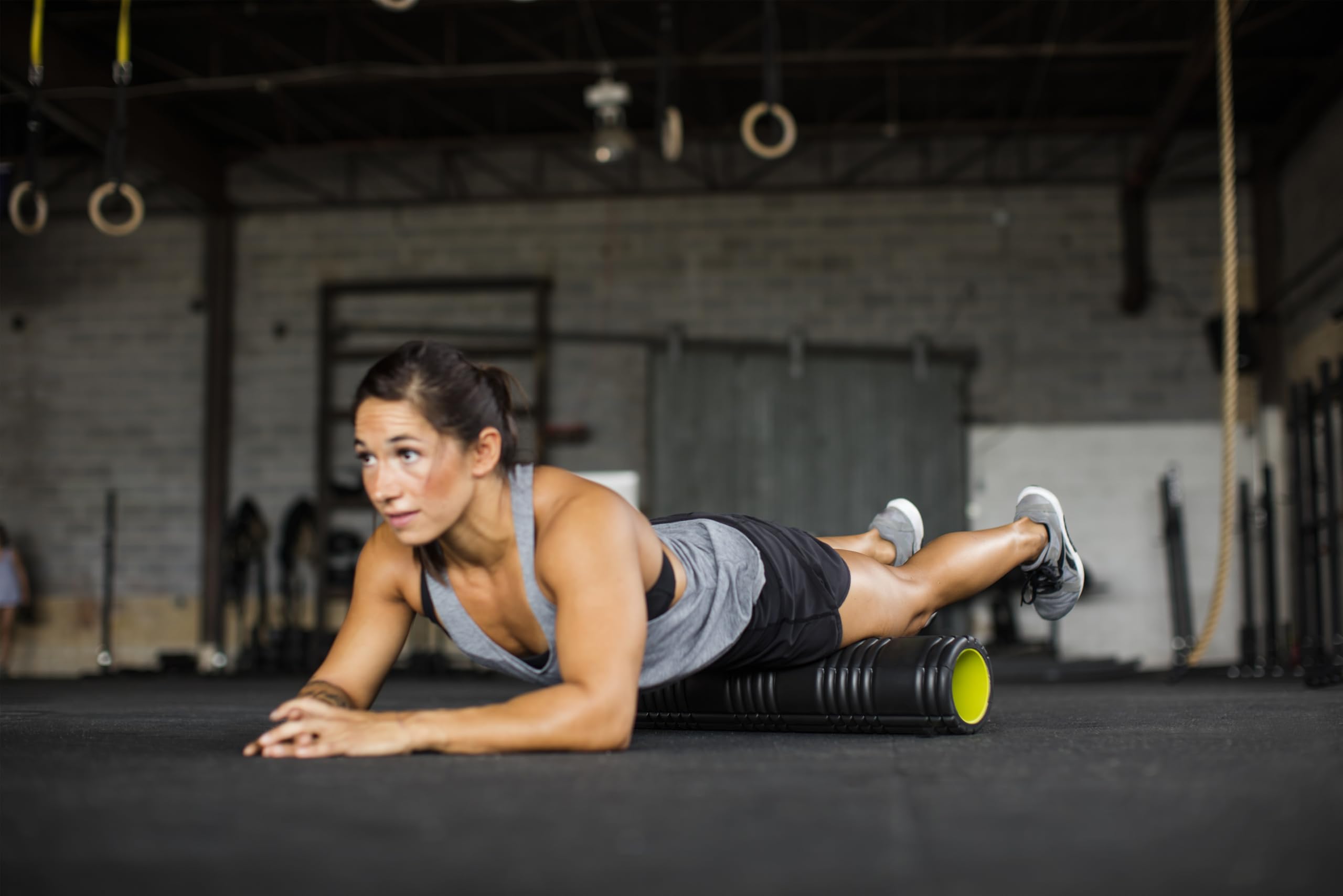 TriggerPoint Grid 2.0 Foam Roller for Deep Tissue Massage and Muscle Recovery, 26 Inch Multi-Density EVA with Hollow Core, Supports 500 Pounds, Black