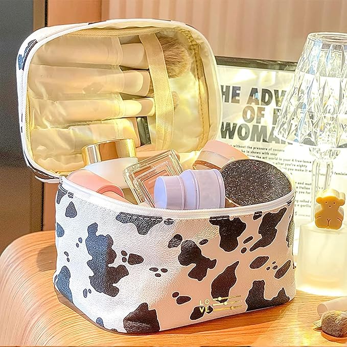 Travel Makeup Bag for Women, PU Leather Cosmetic Case, Cute Cow Printed