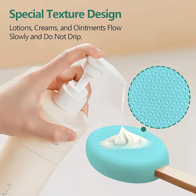 Svarvns Lotion Applicator With 4 Replaceable Pads for Back, Self, Elderly, Women - Sunscreen and Cream Applicator With 17" Curved Handle for Easy Targeting of Back and Feet, Blue