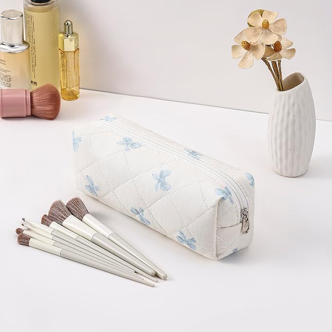 WHHJM Cute Floral Makeup Brush Bag Small Cotton Quilted Cosmetic Bag for Women Travel Toiletry Zipper Make Up Pouch (Blue Small Bowknot)