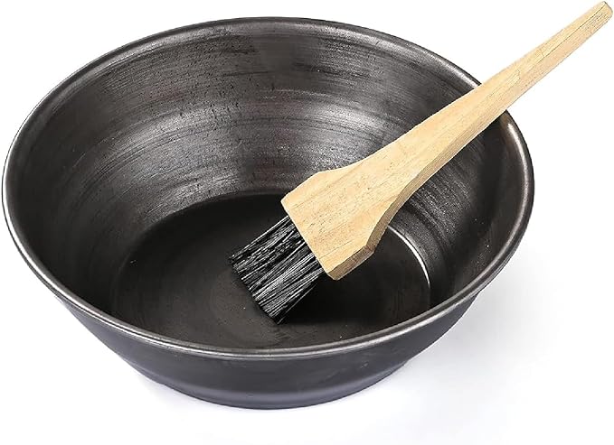 VISMAY'S Pure Iron Henna Bowl with Wooden Brush Mehandi Katora Heena Kadhai Kadai Karahi Durable Loha Katori (7.5 inch (Design 1))