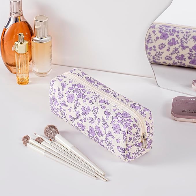 WHHJM Cute Floral Makeup Brush Bag Small Cotton Quilted Cosmetic Bag for Women Travel Toiletry Zipper Make Up Pouch (Light Purple Floral)