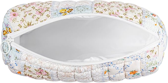 uekeboag Quilted Cotton Makeup Bag,Coquette Quilted Toiletry Bag for Women and Girls,Floral Coquette Pouch,Cute Kawaii Travel Cosmetic Bags(White Bear)
