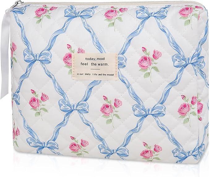 Gosect Floral Makeup Bag, Small Cosmetic Bag for Women Girls, Cute Cotton Makeup Bag, Quilted Makeup Bags, Flower Travel Toiletry Organizer Bag(Blue Flower)